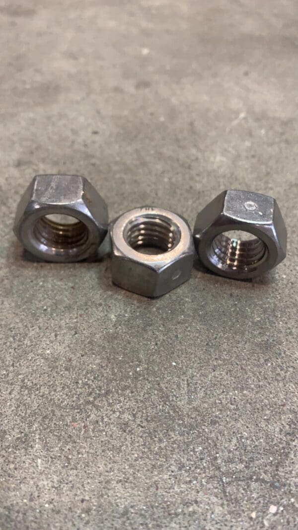 5/8-11 SS HEX NUT (LOCKING)